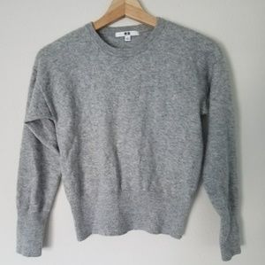 Uniqlo grey 100% cashmere sweater